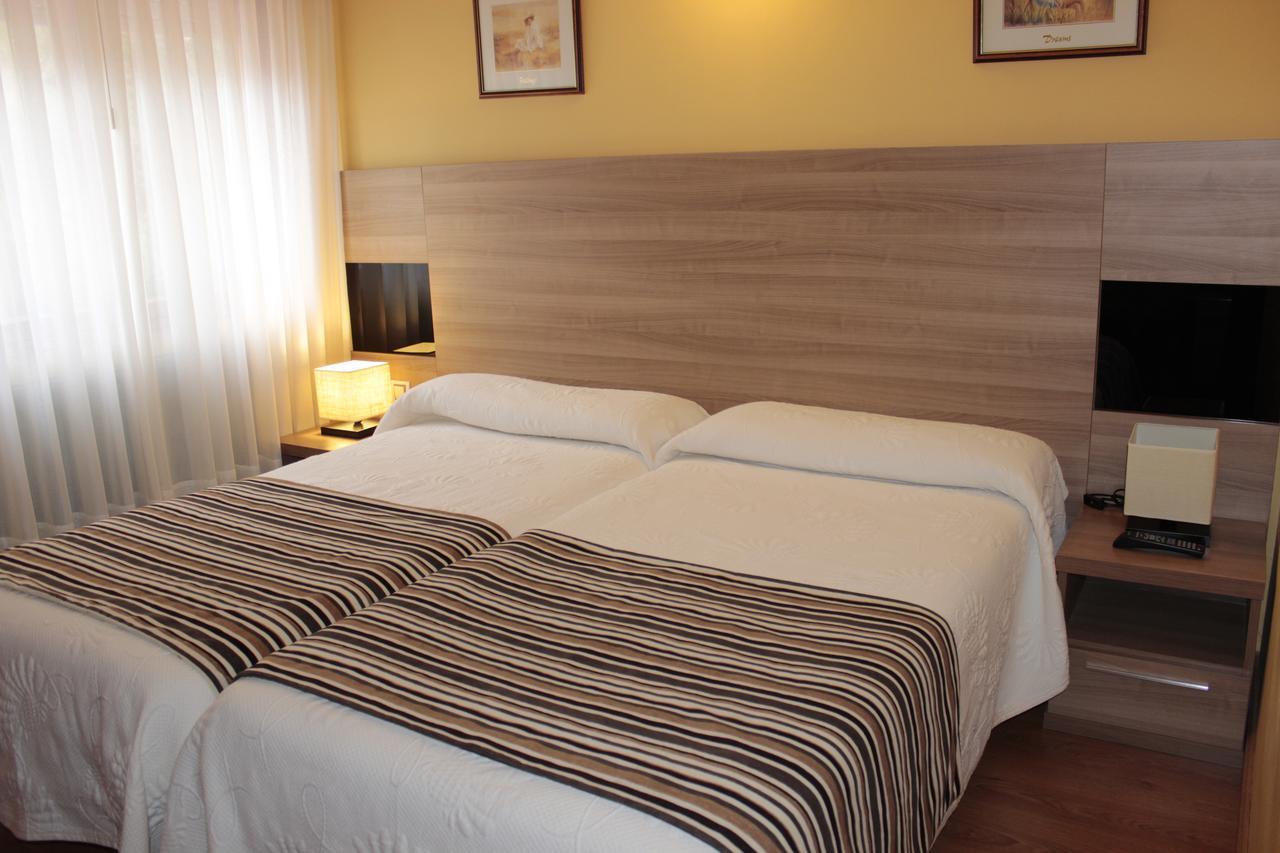 Hotel Penagrande Cangas De Narcea Luaran gambar