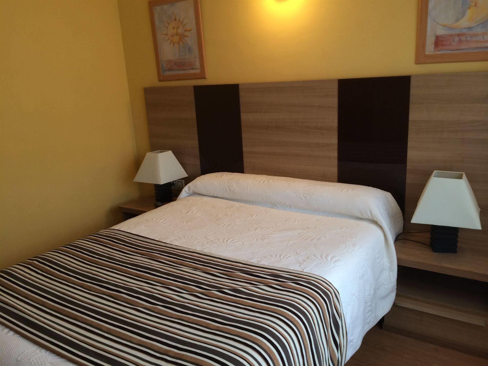Hotel Penagrande Cangas De Narcea Luaran gambar