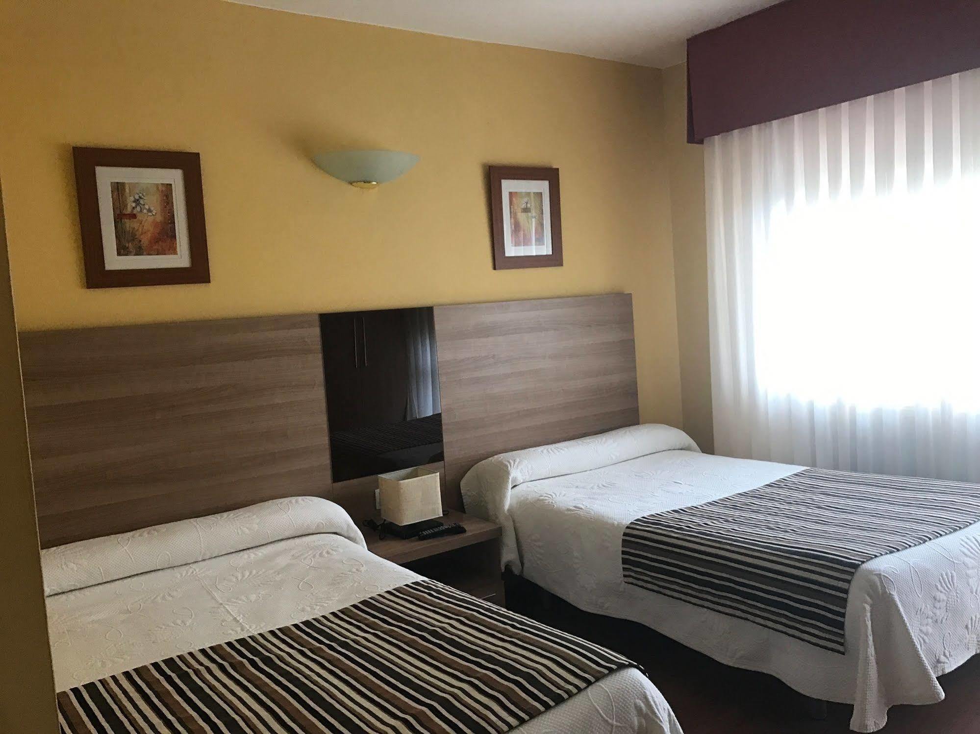 Hotel Penagrande Cangas De Narcea Luaran gambar