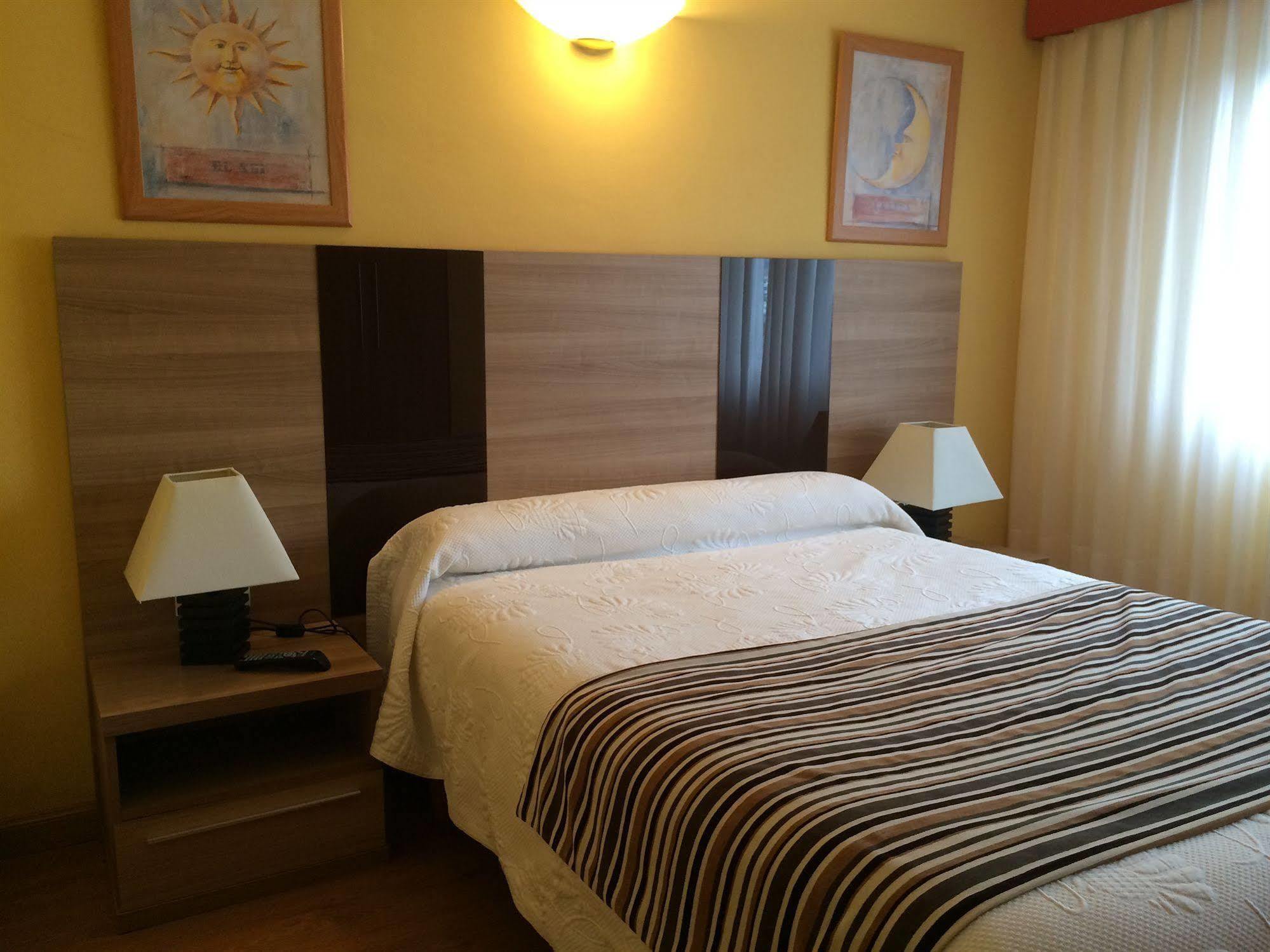 Hotel Penagrande Cangas De Narcea Luaran gambar